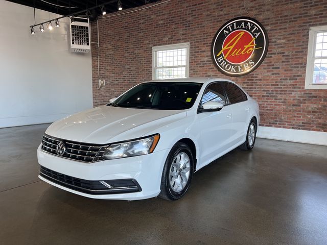 2018 Volkswagen Passat 