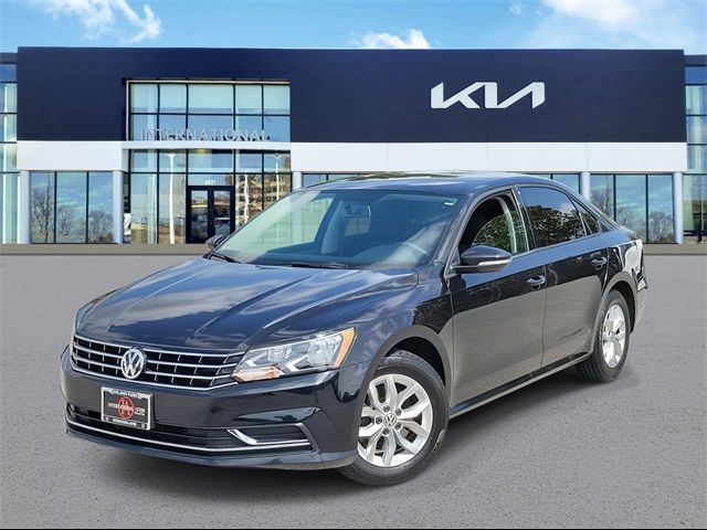 2018 Volkswagen Passat 2.0T S