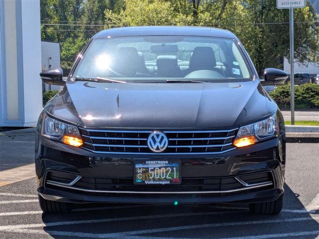 2018 Volkswagen Passat 2.0T SE