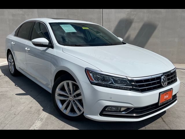 2018 Volkswagen Passat 2.0T SE Technology