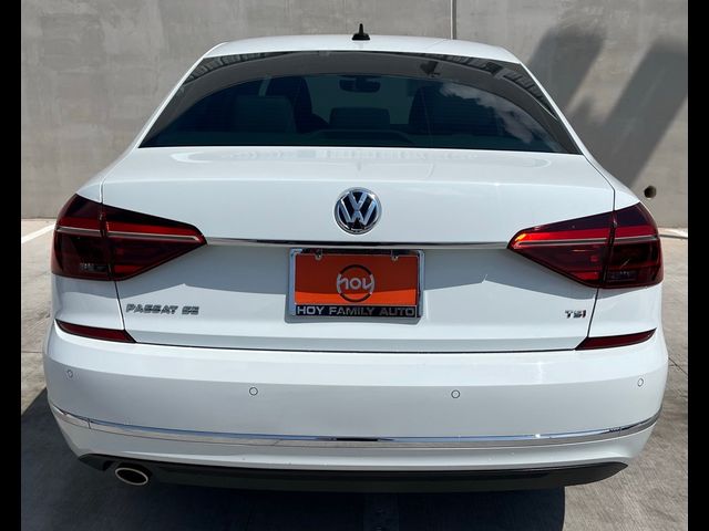 2018 Volkswagen Passat 2.0T SE Technology