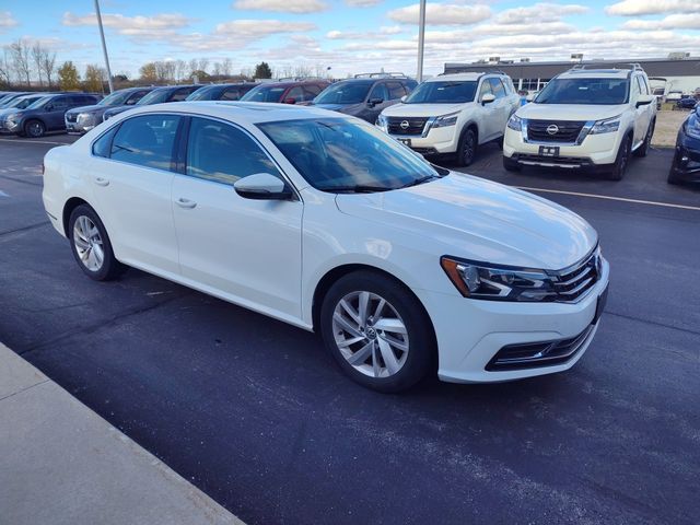 2018 Volkswagen Passat 2.0T SE