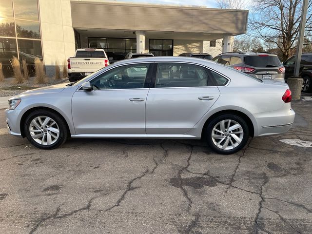 2018 Volkswagen Passat 2.0T SE