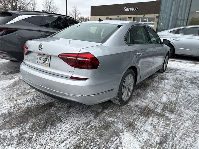 2018 Volkswagen Passat 2.0T SE