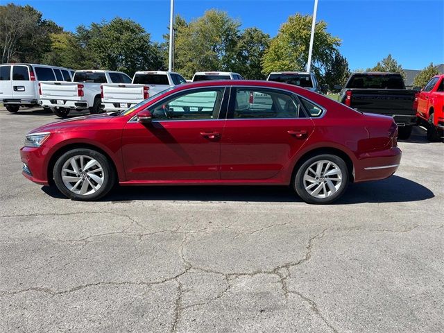 2018 Volkswagen Passat 2.0T SE