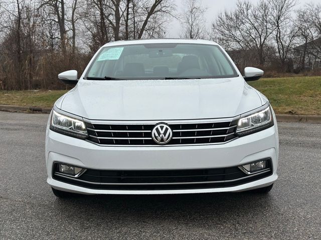 2018 Volkswagen Passat 2.0T SE