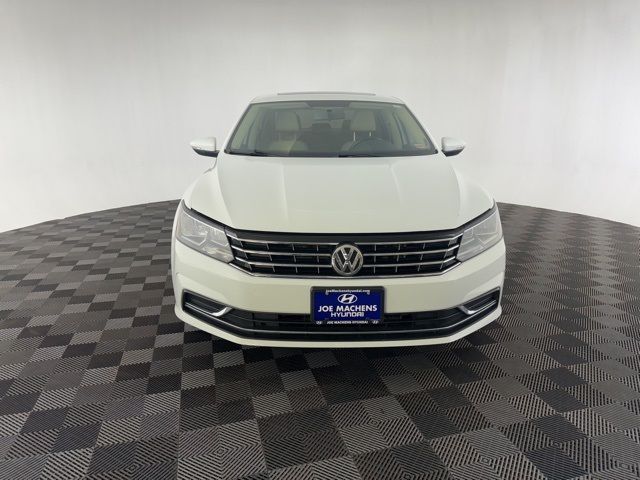 2018 Volkswagen Passat 2.0T SE