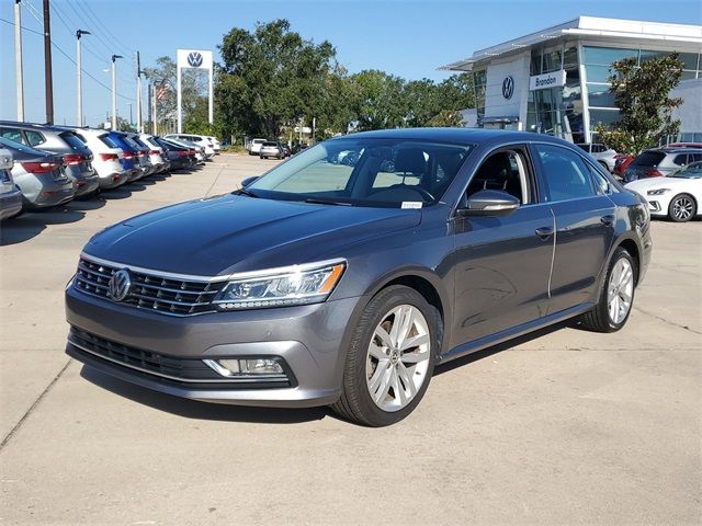 2018 Volkswagen Passat 2.0T SE Technology