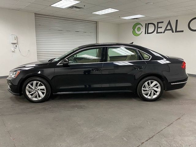 2018 Volkswagen Passat 