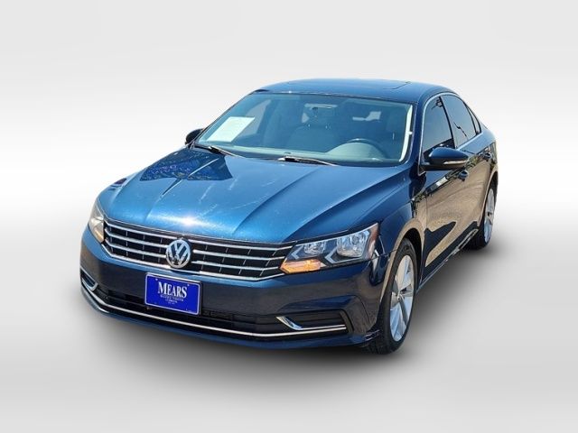 2018 Volkswagen Passat 2.0T SE