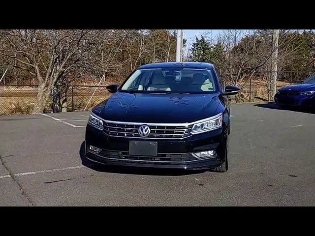 2018 Volkswagen Passat 2.0T SE Technology