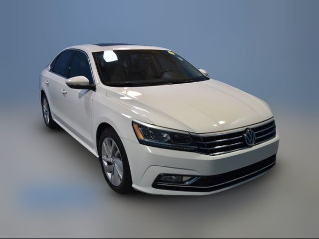 2018 Volkswagen Passat 2.0T SE