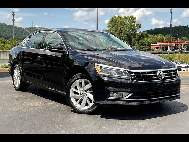 2018 Volkswagen Passat 2.0T SE