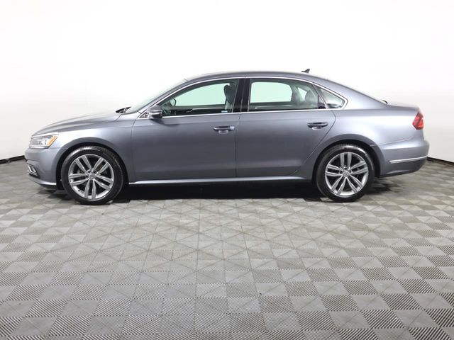 2018 Volkswagen Passat 2.0T SE