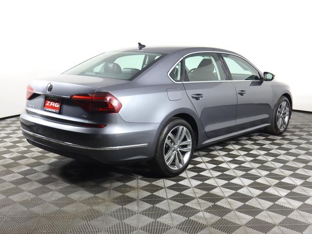 2018 Volkswagen Passat 2.0T SE