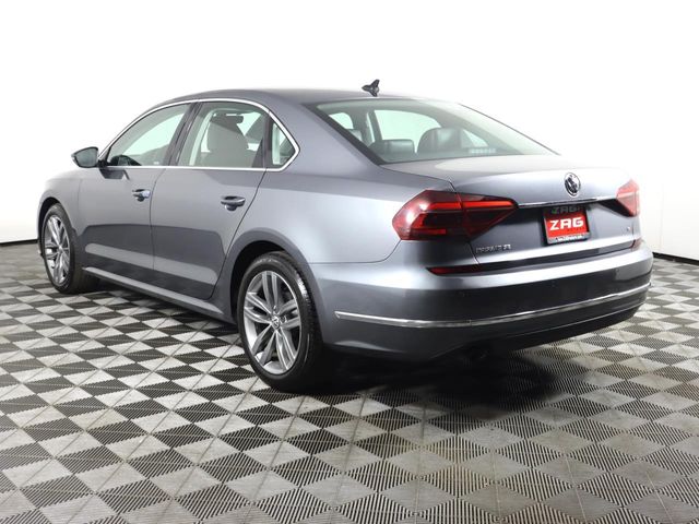 2018 Volkswagen Passat 2.0T SE