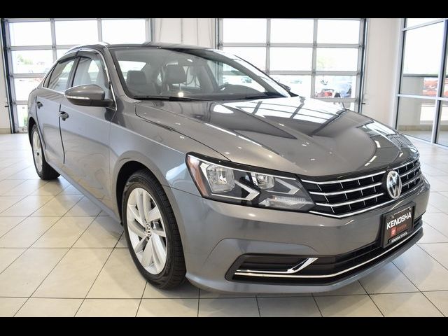 2018 Volkswagen Passat 2.0T SE