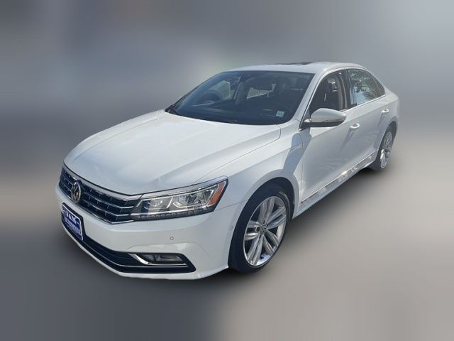 2018 Volkswagen Passat 2.0T SEL Premium