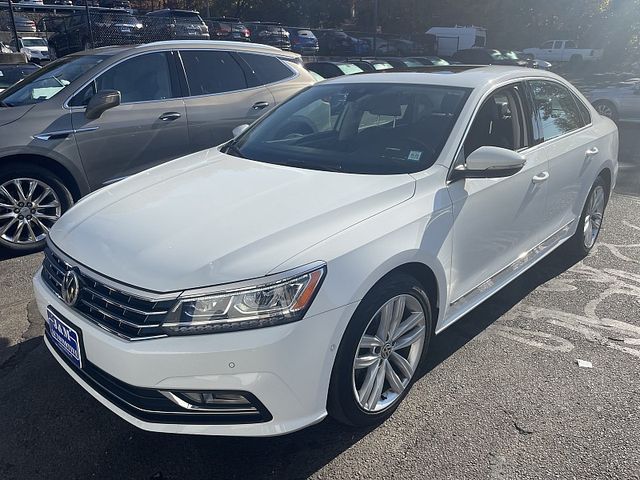 2018 Volkswagen Passat 2.0T SEL Premium