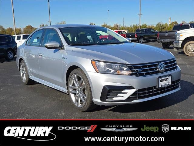 2018 Volkswagen Passat R-Line