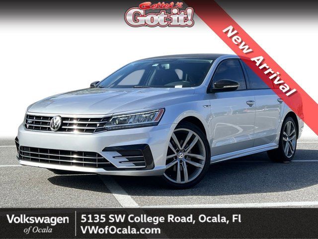 2018 Volkswagen Passat R-Line