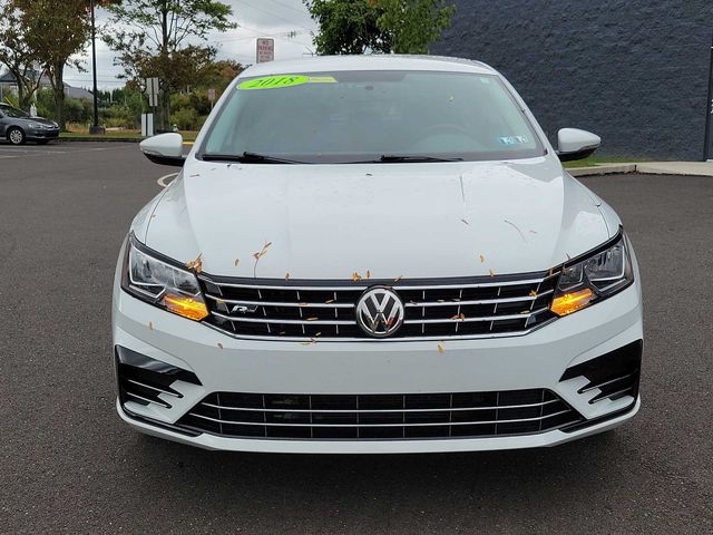 2018 Volkswagen Passat R-Line