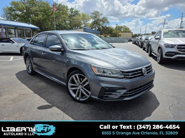 2018 Volkswagen Passat R-Line