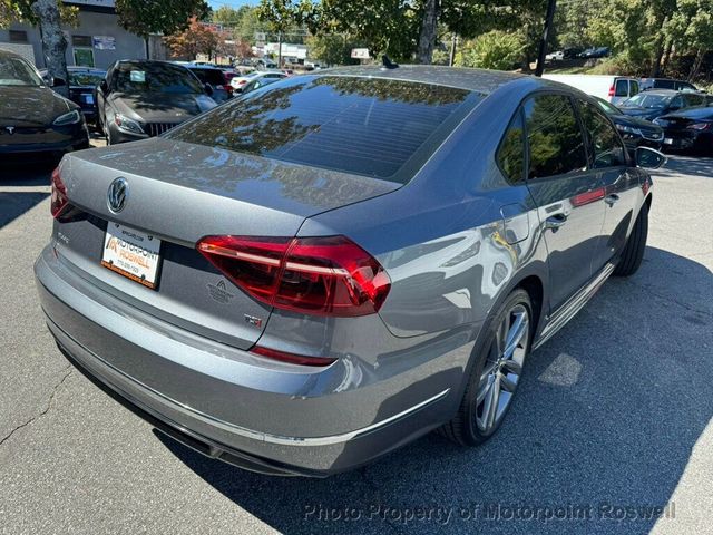 2018 Volkswagen Passat R-Line