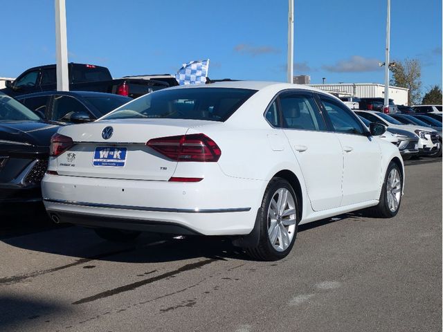 2018 Volkswagen Passat 2.0T SE