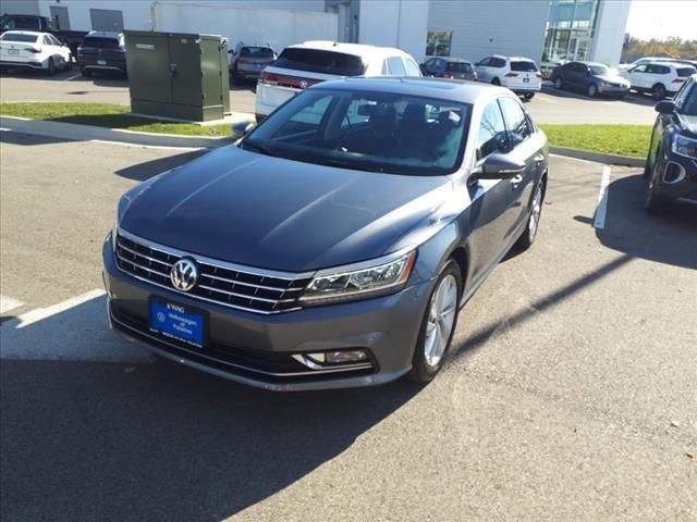 2018 Volkswagen Passat 2.0T SE