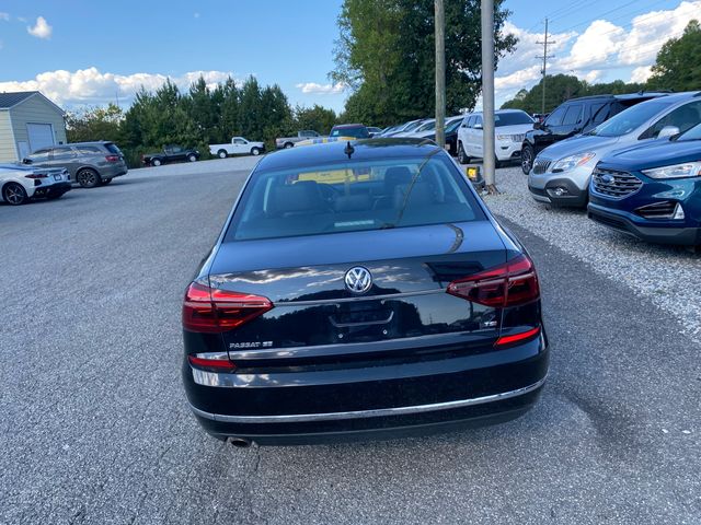 2018 Volkswagen Passat 