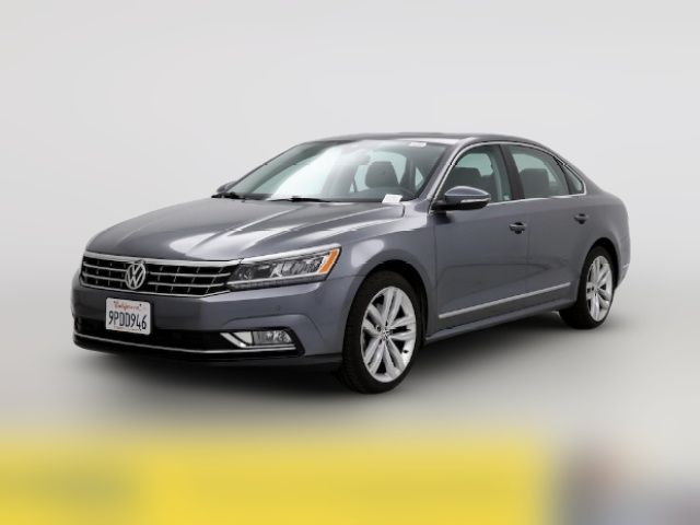 2018 Volkswagen Passat 2.0T SEL Premium