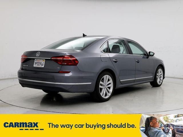 2018 Volkswagen Passat 2.0T SEL Premium