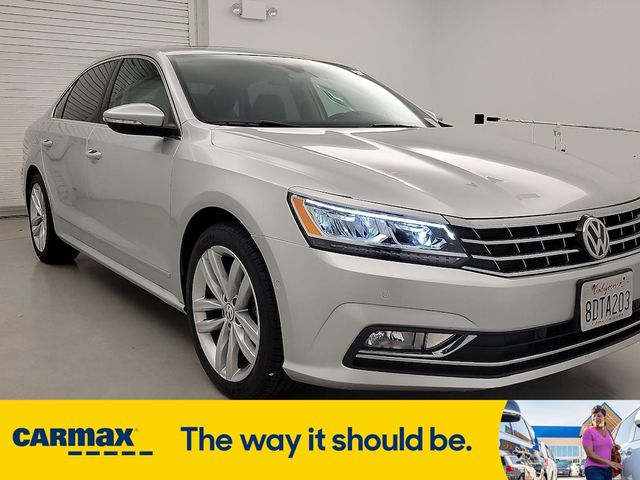 2018 Volkswagen Passat 2.0T SEL Premium