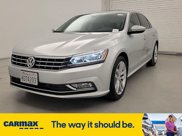 2018 Volkswagen Passat 2.0T SEL Premium