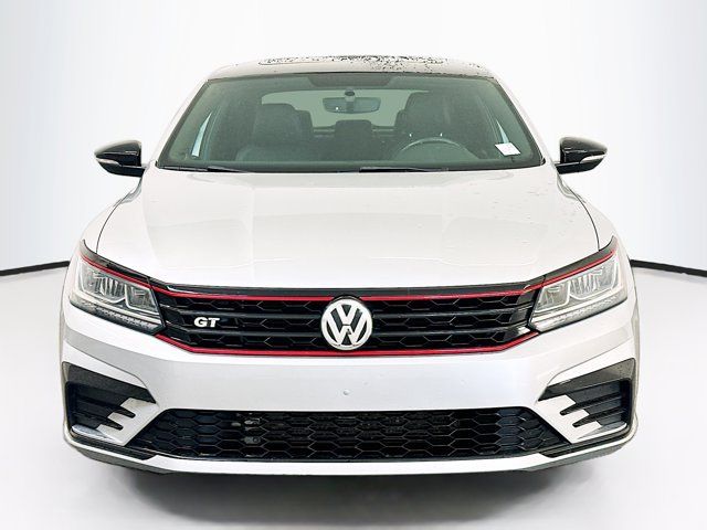 2018 Volkswagen Passat V6 GT