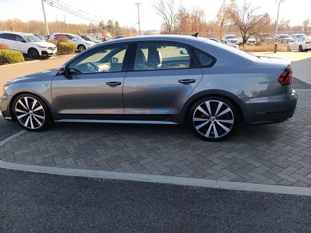 2018 Volkswagen Passat V6 GT