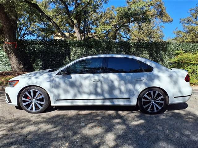 2018 Volkswagen Passat V6 GT