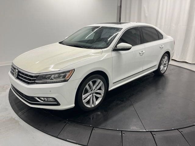 2018 Volkswagen Passat V6 SEL Premium