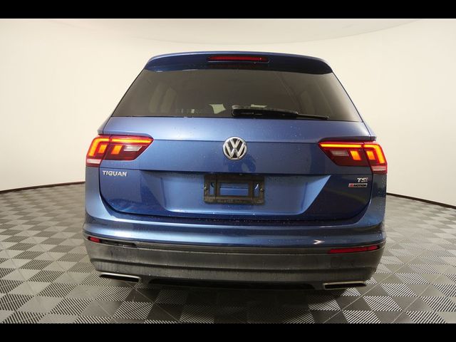 2018 Volkswagen Tiguan S