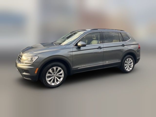 2018 Volkswagen Tiguan SE