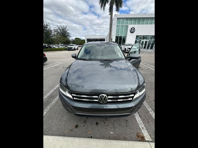 2018 Volkswagen Tiguan SE