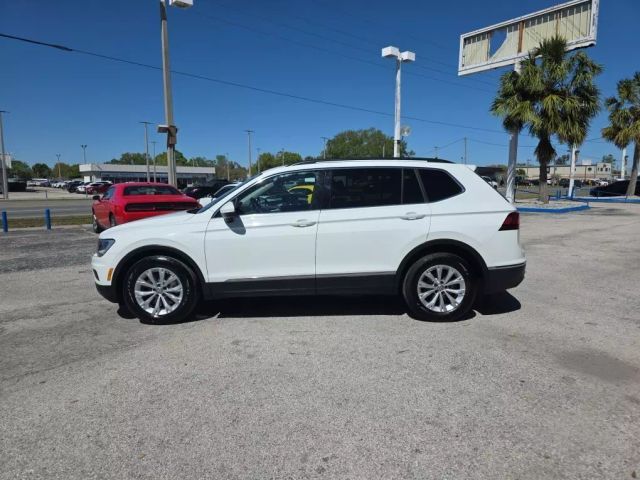 2018 Volkswagen Tiguan SE