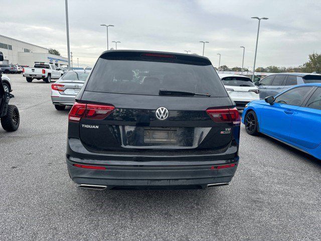 2018 Volkswagen Tiguan S