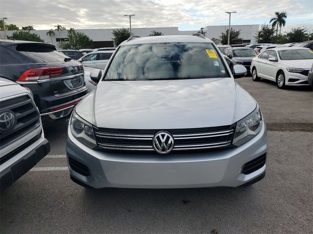 2018 Volkswagen Tiguan Limited Base