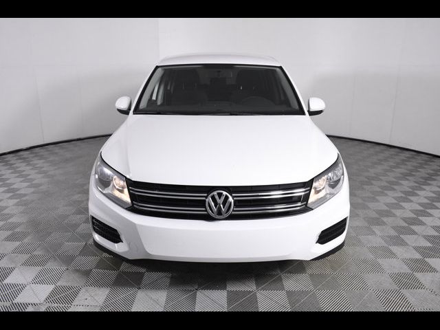 2018 Volkswagen Tiguan Limited Base