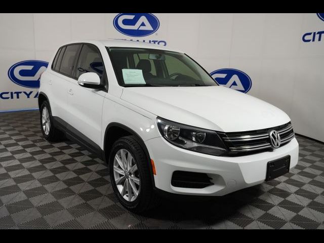 2018 Volkswagen Tiguan Limited Base