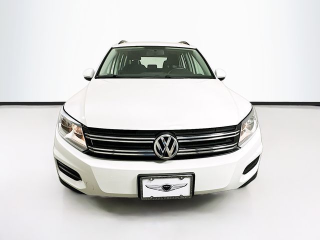 2018 Volkswagen Tiguan Limited Base