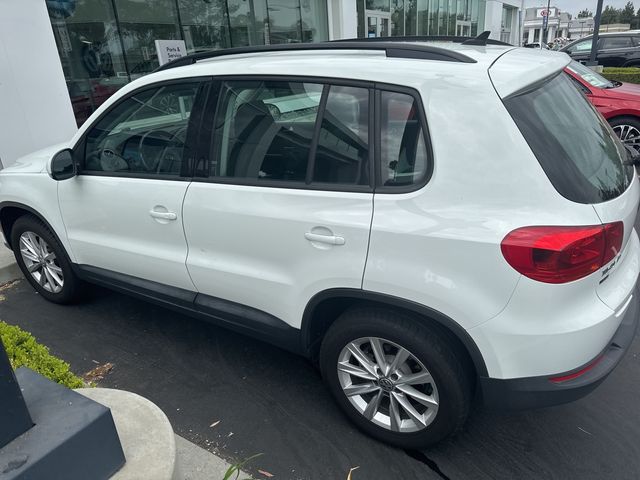 2018 Volkswagen Tiguan Limited Base