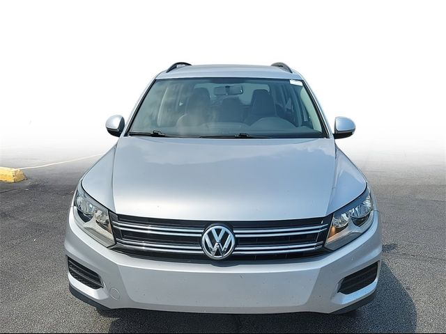 2018 Volkswagen Tiguan Limited Base